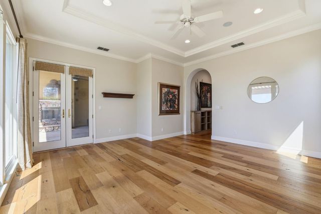 300 Saint Boswell Ct, El Dorado Hills, CA 95762