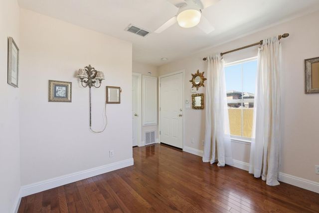 300 Saint Boswell Ct, El Dorado Hills, CA 95762