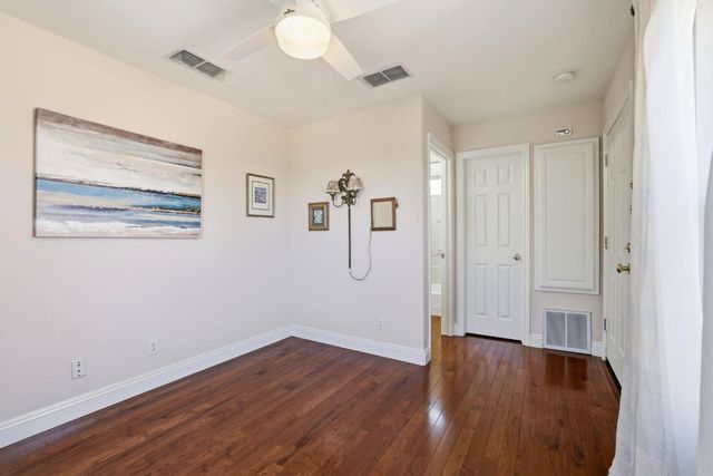 300 Saint Boswell Ct, El Dorado Hills, CA 95762