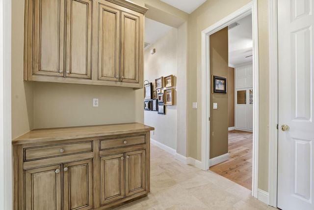 300 Saint Boswell Ct, El Dorado Hills, CA 95762