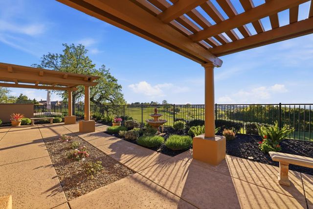 300 Saint Boswell Ct, El Dorado Hills, CA 95762