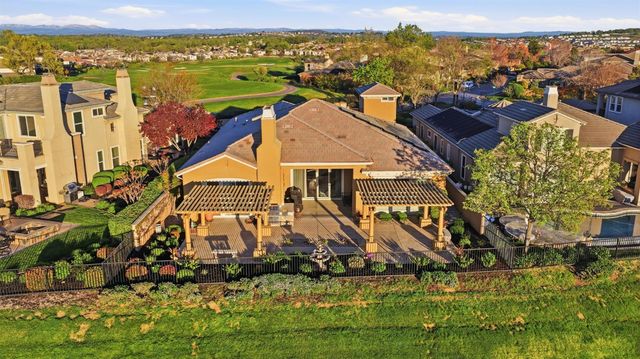 300 Saint Boswell Ct, El Dorado Hills, CA 95762