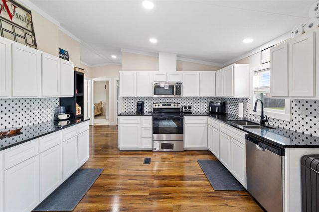 8425 Brahma Drive, Justin, TX 76247