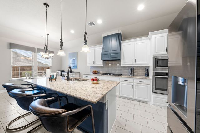 2611 Alden Lane, Mansfield, TX 76084