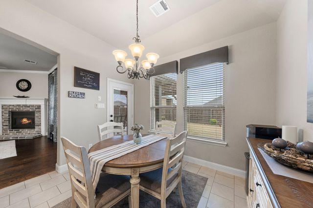 2611 Alden Lane, Mansfield, TX 76084