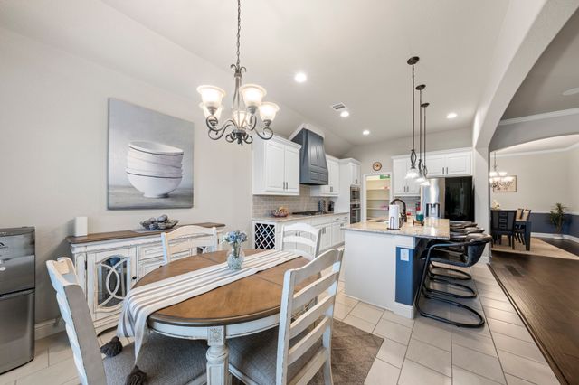 2611 Alden Lane, Mansfield, TX 76084