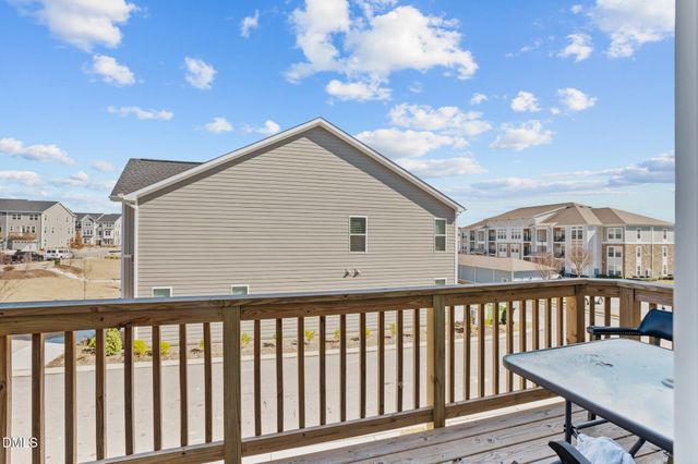 987 Parkstone Towne Boulevard, Knightdale, NC 27545