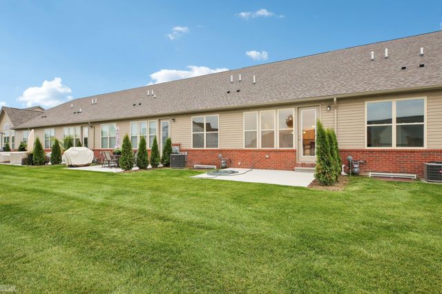 48323 Whittington Drive, Chesterfield Twp, MI 48047