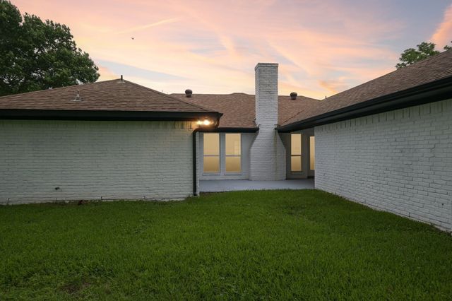 2006 Cornwall Lane, Sachse, TX 75048