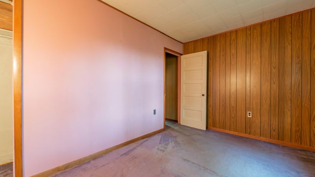 1365 Federal Avenue, La Porte, IN 46350