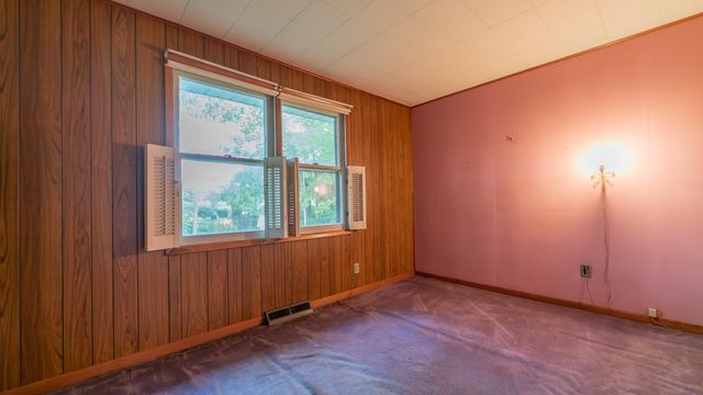 1365 Federal Avenue, La Porte, IN 46350