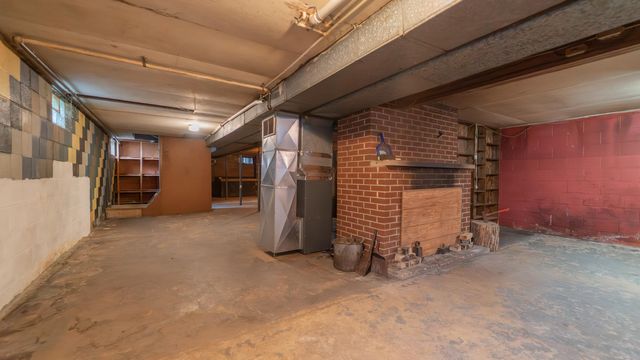 1365 Federal Avenue, La Porte, IN 46350