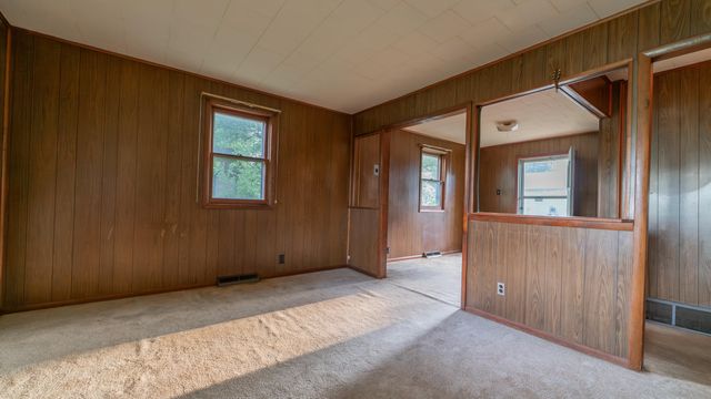 1365 Federal Avenue, La Porte, IN 46350