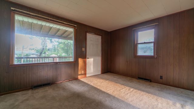 1365 Federal Avenue, La Porte, IN 46350
