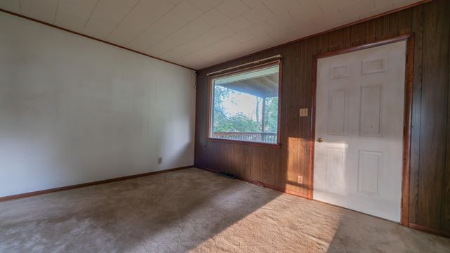 1365 Federal Avenue, La Porte, IN 46350