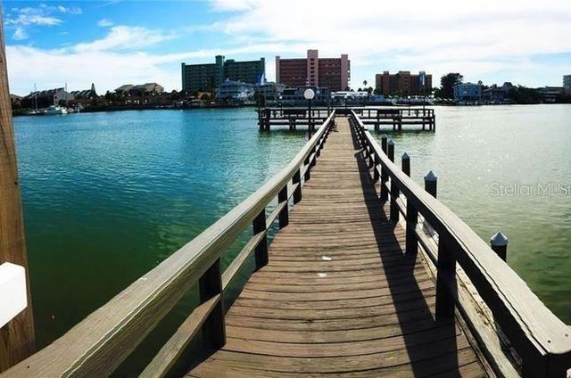 10215 REGAL DRIVE 14, Largo, FL 33774