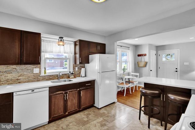 6287 CARPENTER ST, East Petersburg, PA 17520