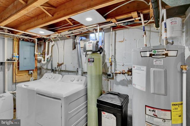 6287 CARPENTER ST, East Petersburg, PA 17520