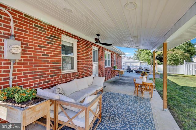6287 CARPENTER ST, East Petersburg, PA 17520