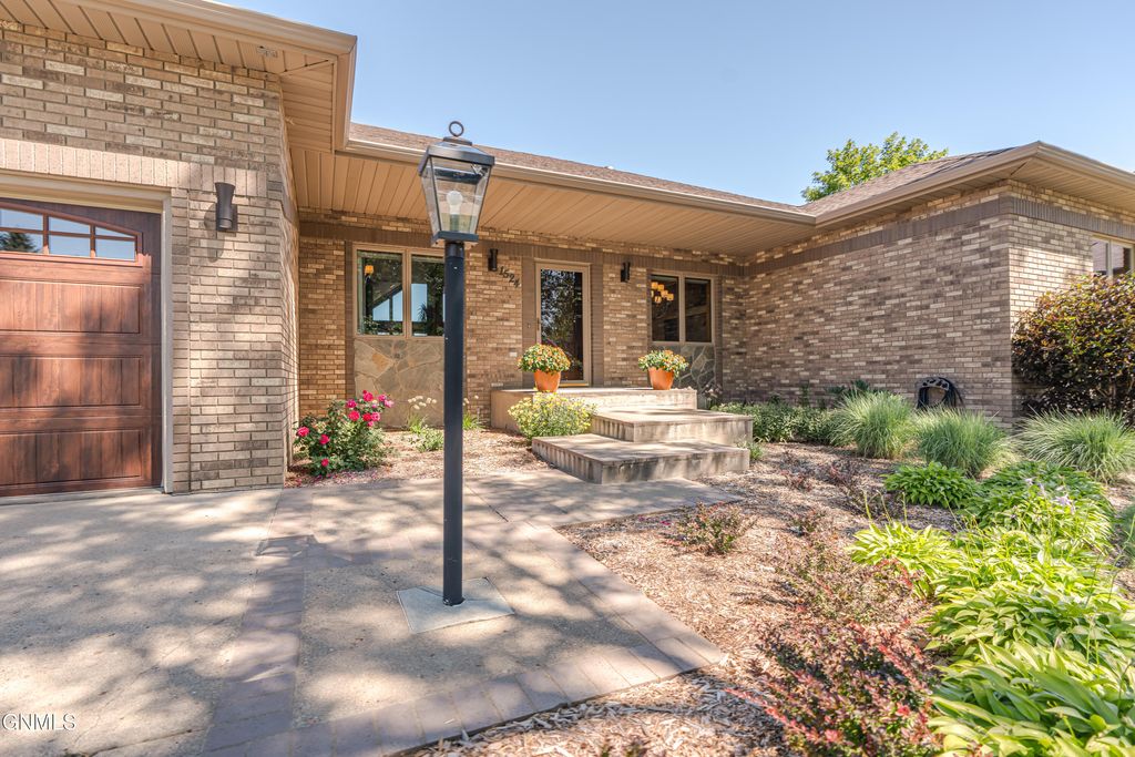 1524 &1534 Buccaneer Place, Bismarck, ND 58504 photo 135