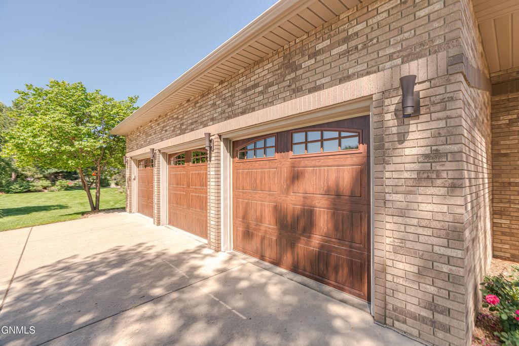 1524 &1534 Buccaneer Place, Bismarck, ND 58504 photo 136