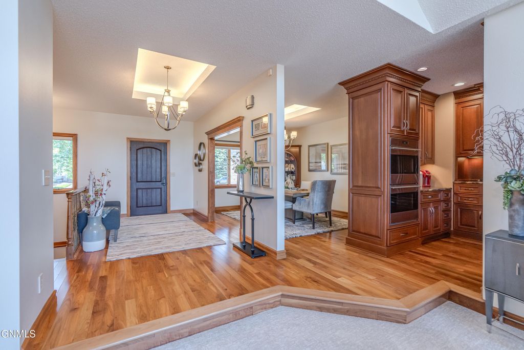 1524 &1534 Buccaneer Place, Bismarck, ND 58504 photo 14