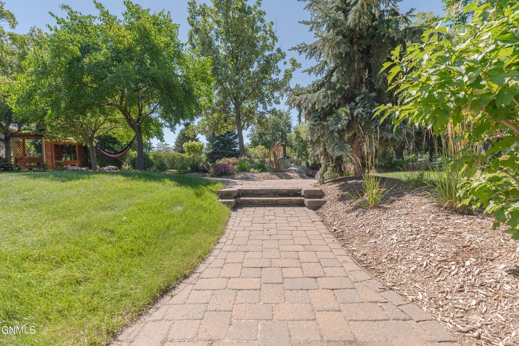 1524 &1534 Buccaneer Place, Bismarck, ND 58504 photo 154