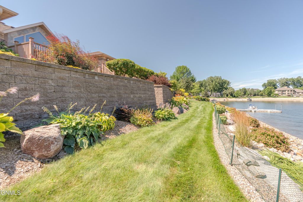 1524 &1534 Buccaneer Place, Bismarck, ND 58504 photo 159