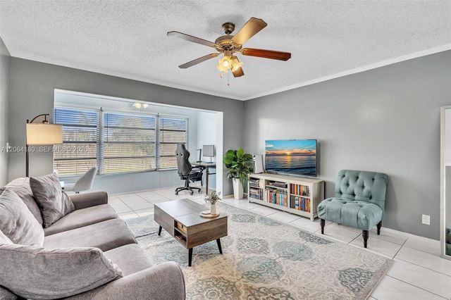 8852 W Mcnab Road 203, Tamarac, FL 33321