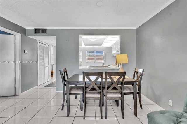 8852 W Mcnab Road 203, Tamarac, FL 33321