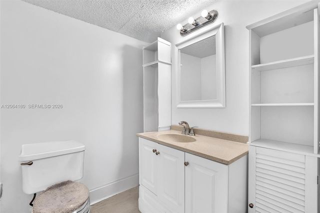 8852 W Mcnab Road 203, Tamarac, FL 33321