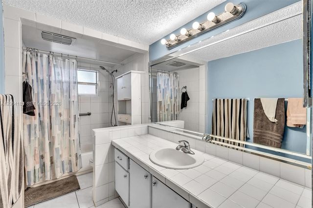 8852 W Mcnab Road 203, Tamarac, FL 33321