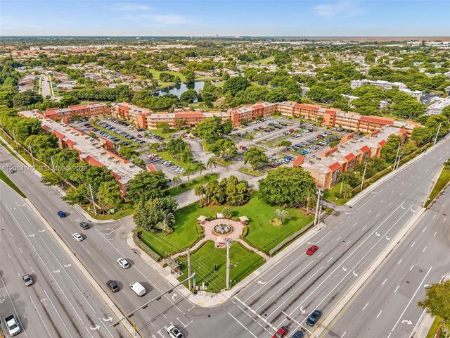 8852 W Mcnab Road 203, Tamarac, FL 33321