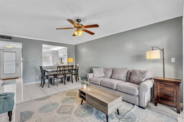 8852 W Mcnab Road 203, Tamarac, FL 33321