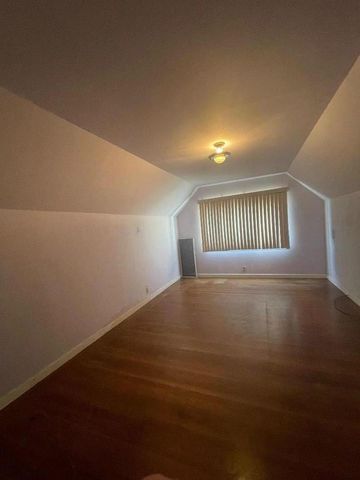 559 Gates Street, San Francisco, CA 94110