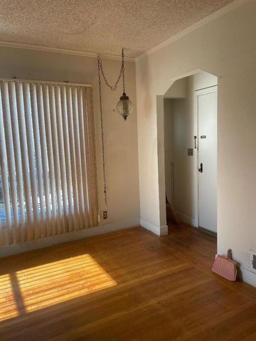 559 Gates Street, San Francisco, CA 94110