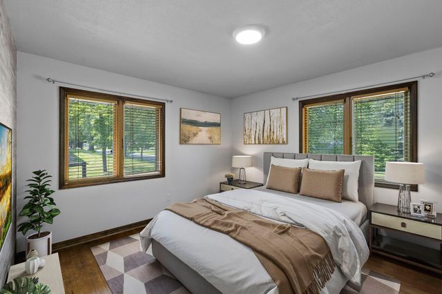 13709 Thomas Avenue S, Burnsville, MN 55337