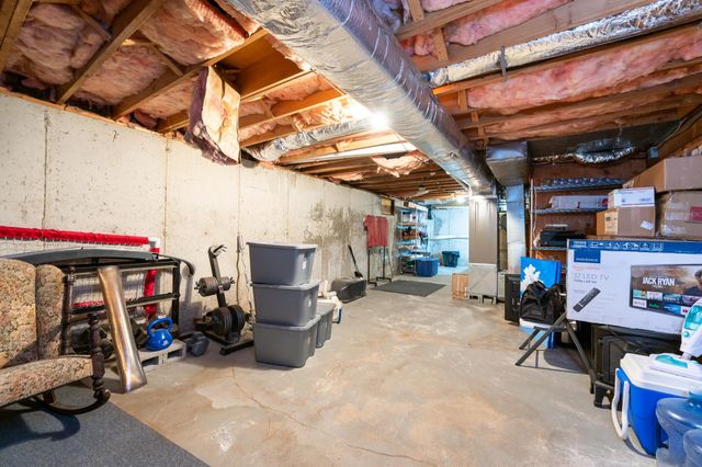 H2 Black Oak Drive # 2, Nashua, NH 03062