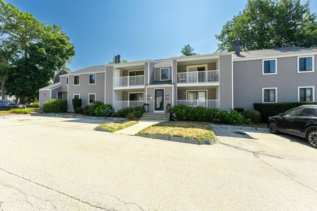 H2 Black Oak Drive # 2, Nashua, NH 03062