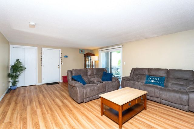 H2 Black Oak Drive # 2, Nashua, NH 03062
