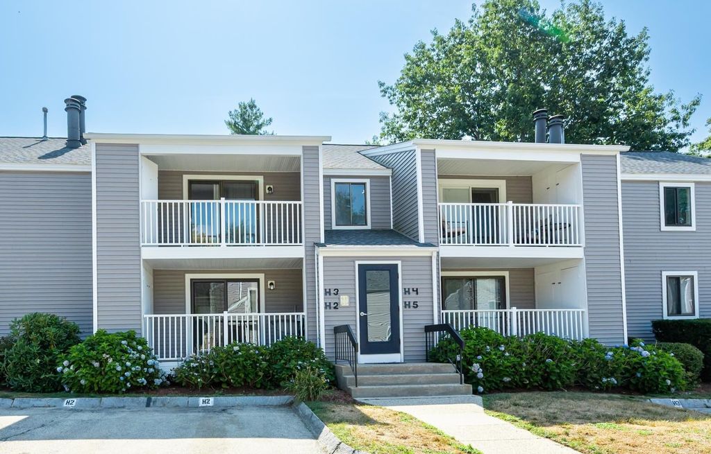 H2 Black Oak Drive # 2, Nashua, NH 03062