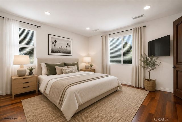 18267 Valley Vista Boulevard, Tarzana, CA 91356
