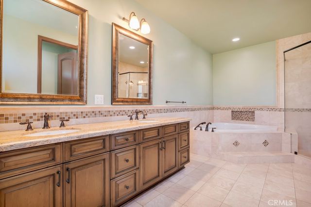 18267 Valley Vista Boulevard, Tarzana, CA 91356
