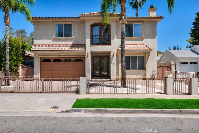 18267 Valley Vista Boulevard, Tarzana, CA 91356