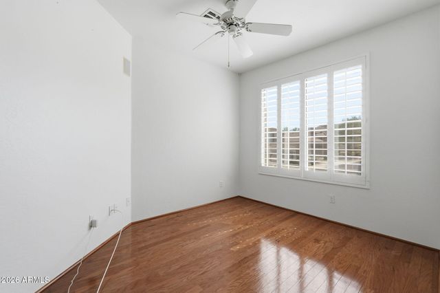 1257 E VOLTAIRE Avenue, Phoenix, AZ 85022