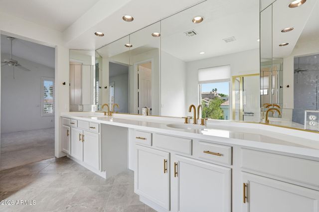 1257 E VOLTAIRE Avenue, Phoenix, AZ 85022