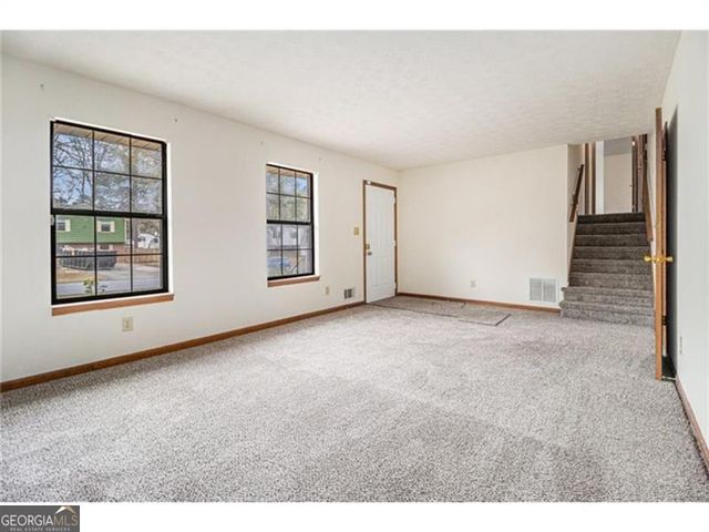 175 Slicky Rock Court, Riverdale, GA 30274