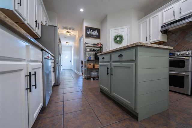 7511 Millies Run Road, Montgomery, TX 77316