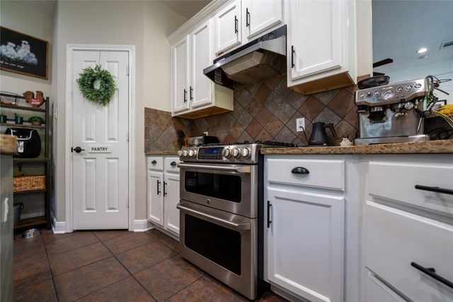 7511 Millies Run Road, Montgomery, TX 77316