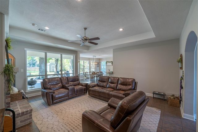 7511 Millies Run Road, Montgomery, TX 77316